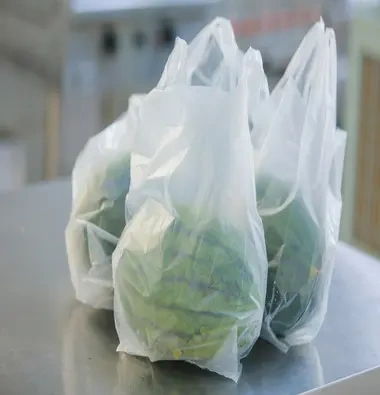 close-up-ice-cream-table5 close-up-ice-cream-table5.webp